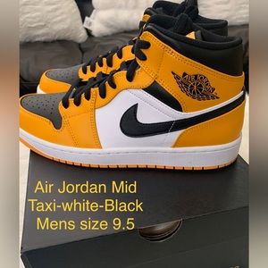 Air Jordan Mid
